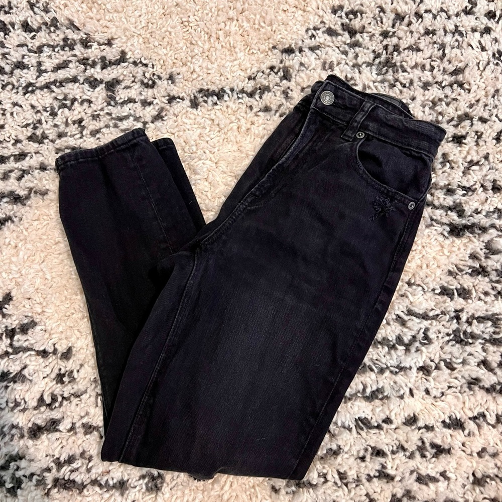 Black American Eagle jeans